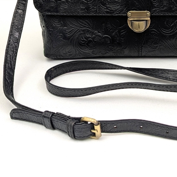 Sorpresa Tooled Leather Crossbody Bag Floral Embossed Flap Bag Adjustable Strap - Picture 7 of 16